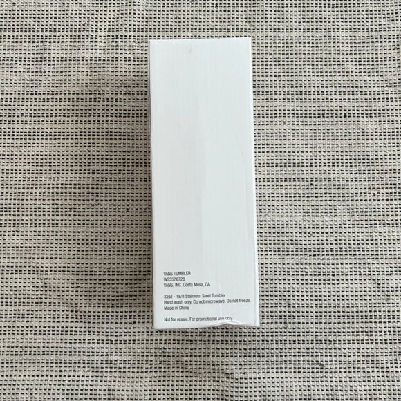 ✨ NEW ✨ Vans 32oz Stainless Steel Tumbler Waffle Bottom Water Bottle Limited Ed. - Picture 4 of 4